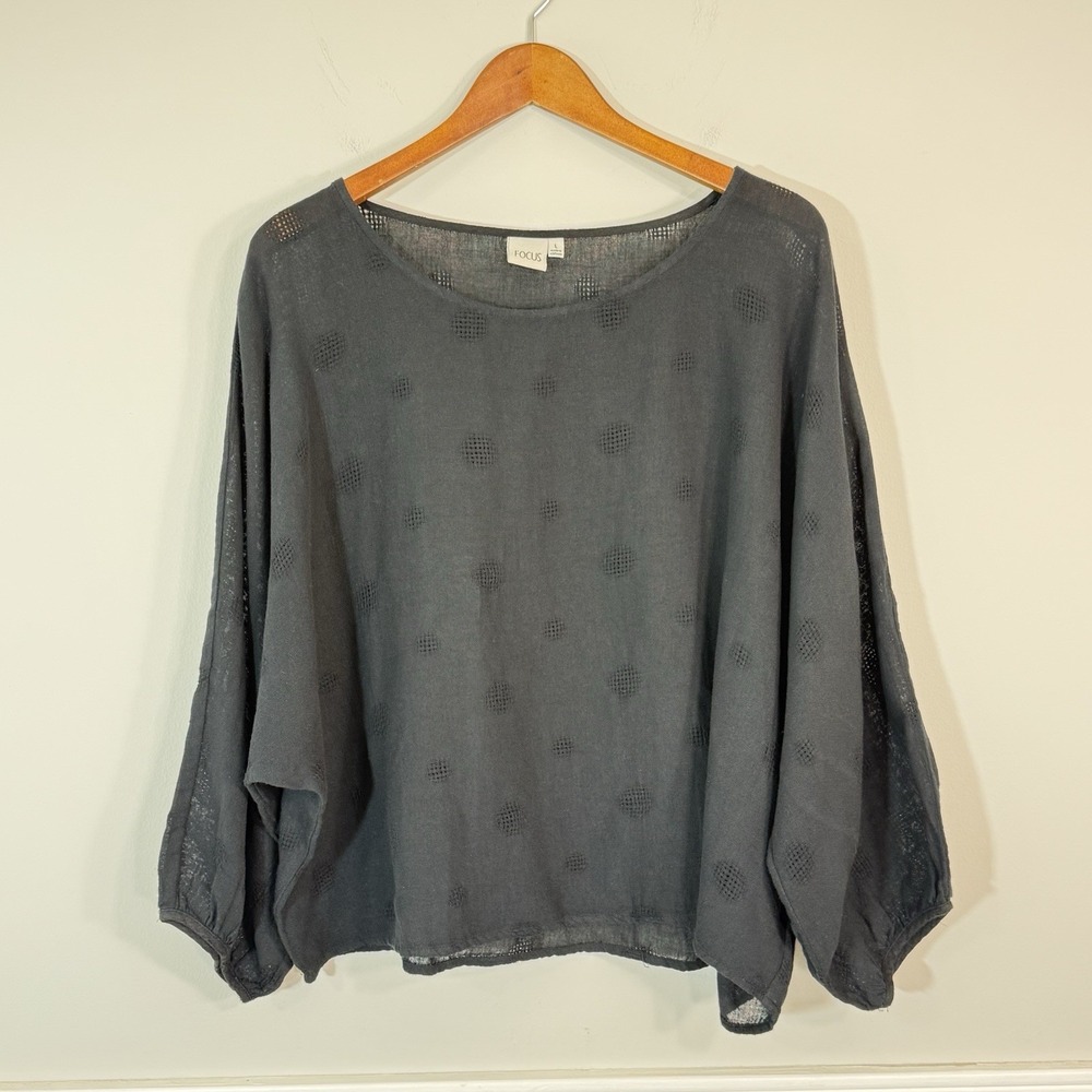 Focus Cropped Blouse Womans LG Black Puff Sleeve Linen Blend Textured Dot Print